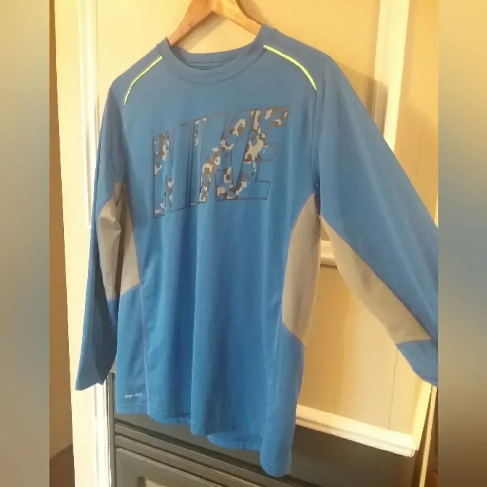 Nike GFX Legacy Blue Graphic Print Dri Fit Crew Neck Long Sleeve Size XL